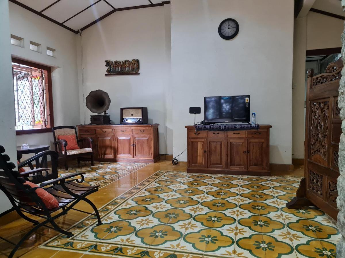 Omah Pitoe Yogya Homestay Джокякарта Екстериор снимка
