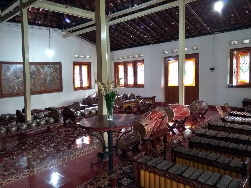 Omah Pitoe Yogya Homestay Джокякарта Екстериор снимка